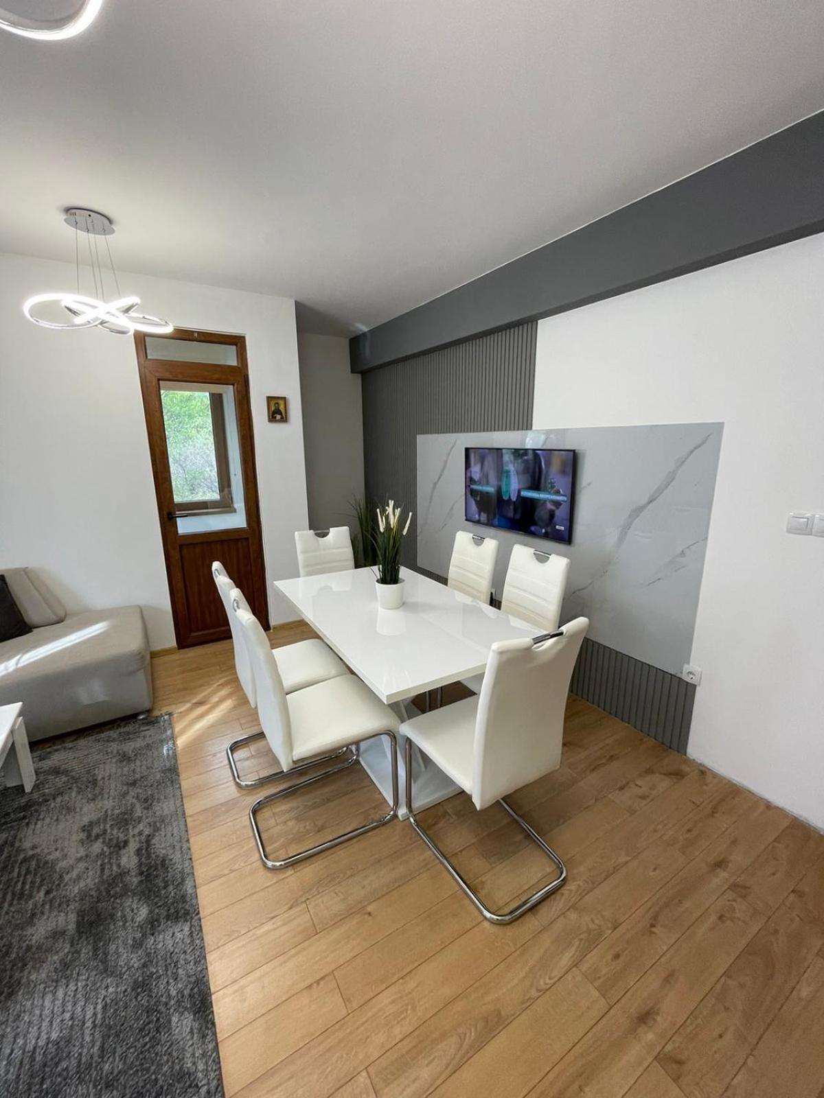 Апартамент Св. Антоний Велики Apartment St. Anthony The Great Sandanski Buitenkant foto